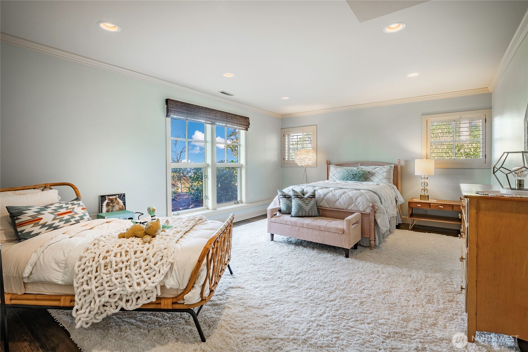 9045 Shearwater Road , Blaine, WA 98230