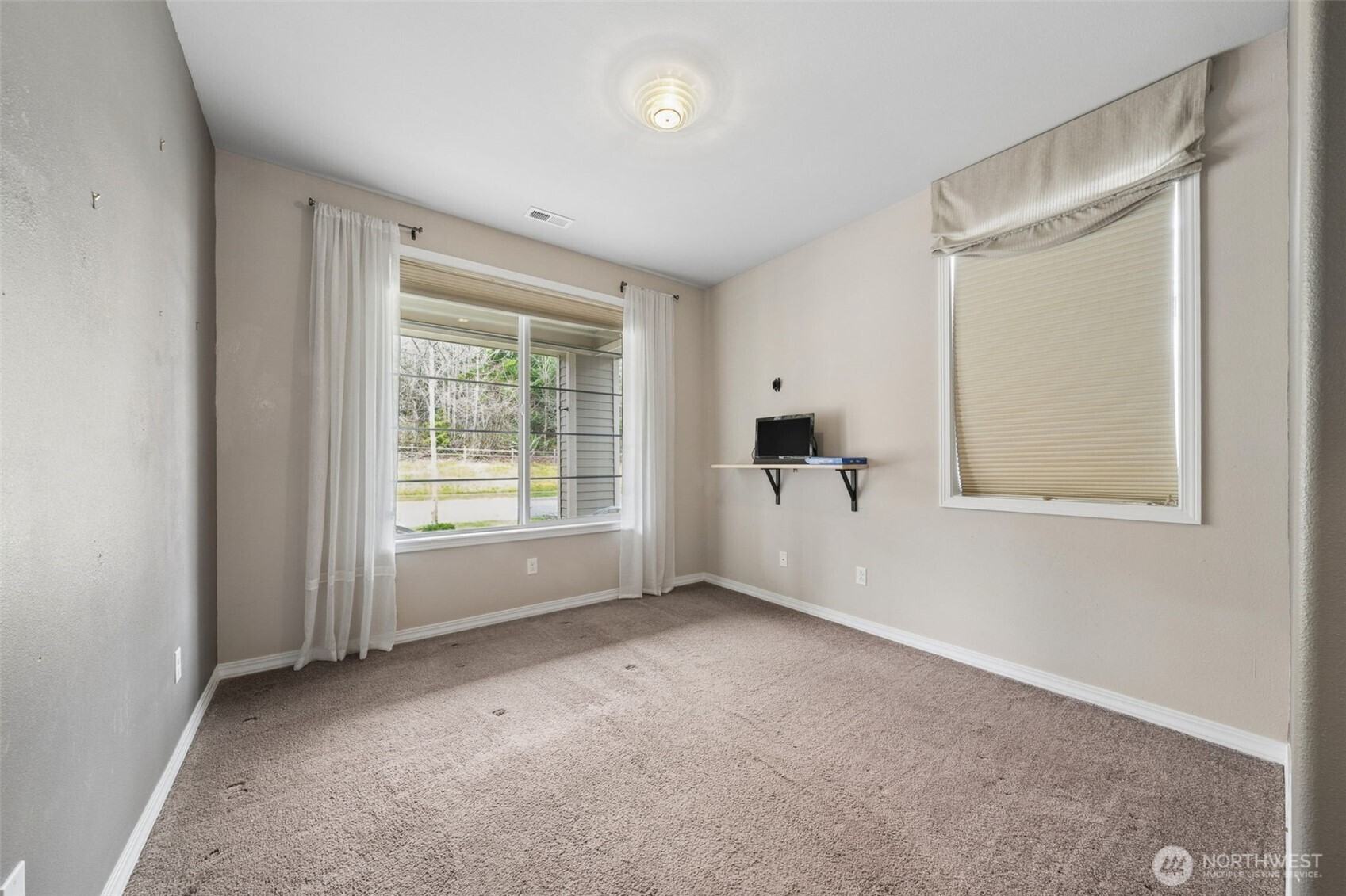 14509 Knoll Park Drive E, Bonney Lake, WA 98391