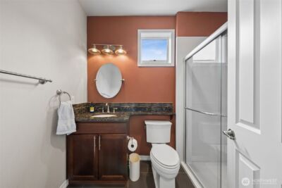 14509 Knoll Park Drive E, Bonney Lake, WA 98391 - Photo 15