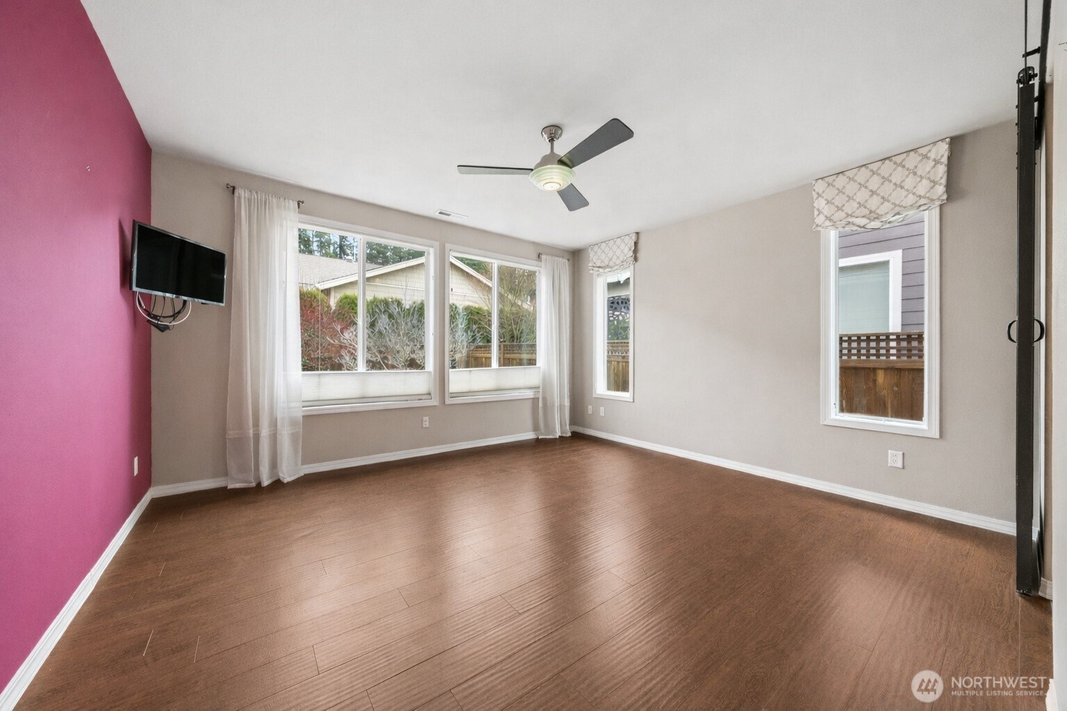 14509 Knoll Park Drive E, Bonney Lake, WA 98391