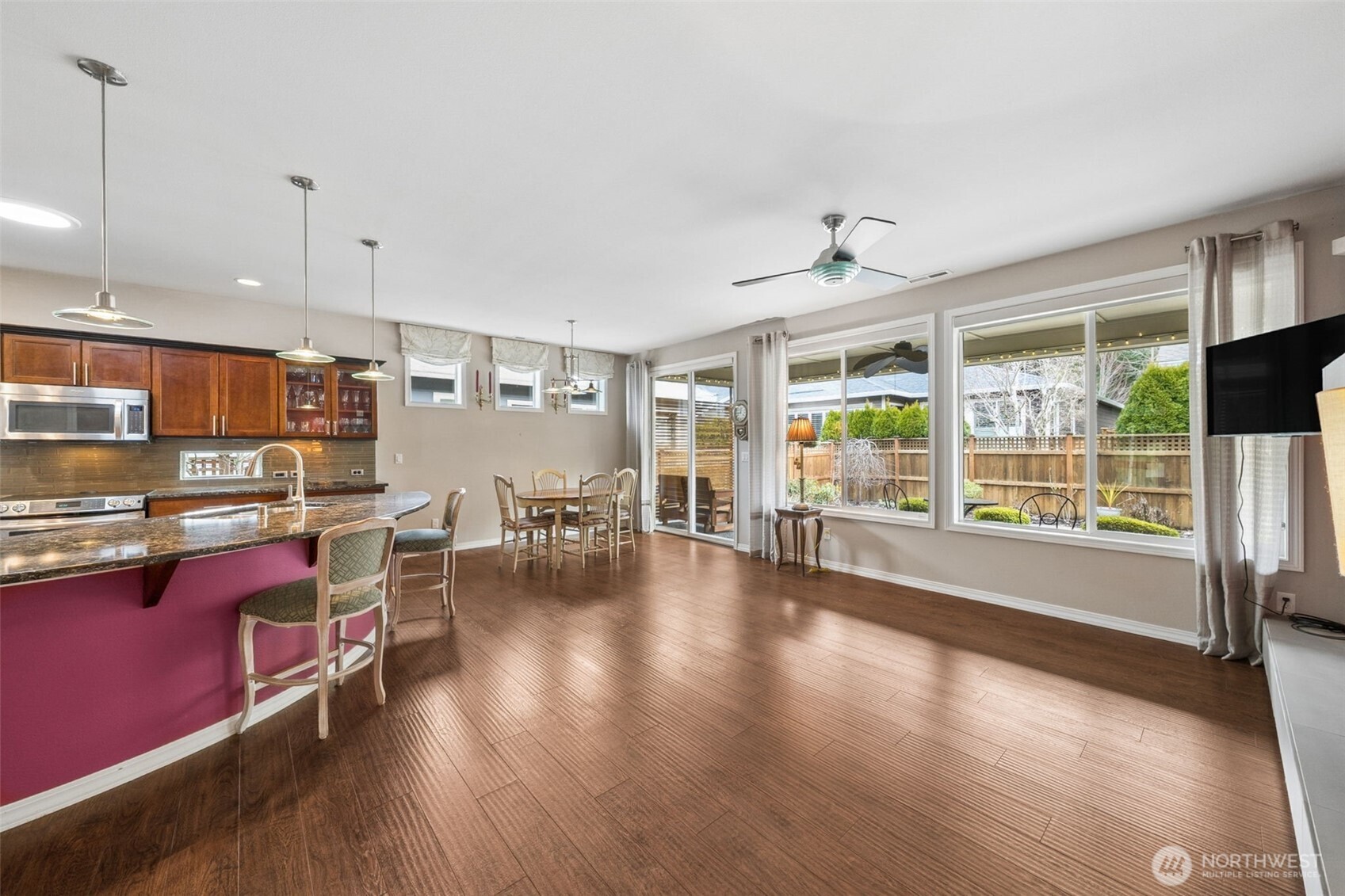 14509 Knoll Park Drive E, Bonney Lake, WA 98391