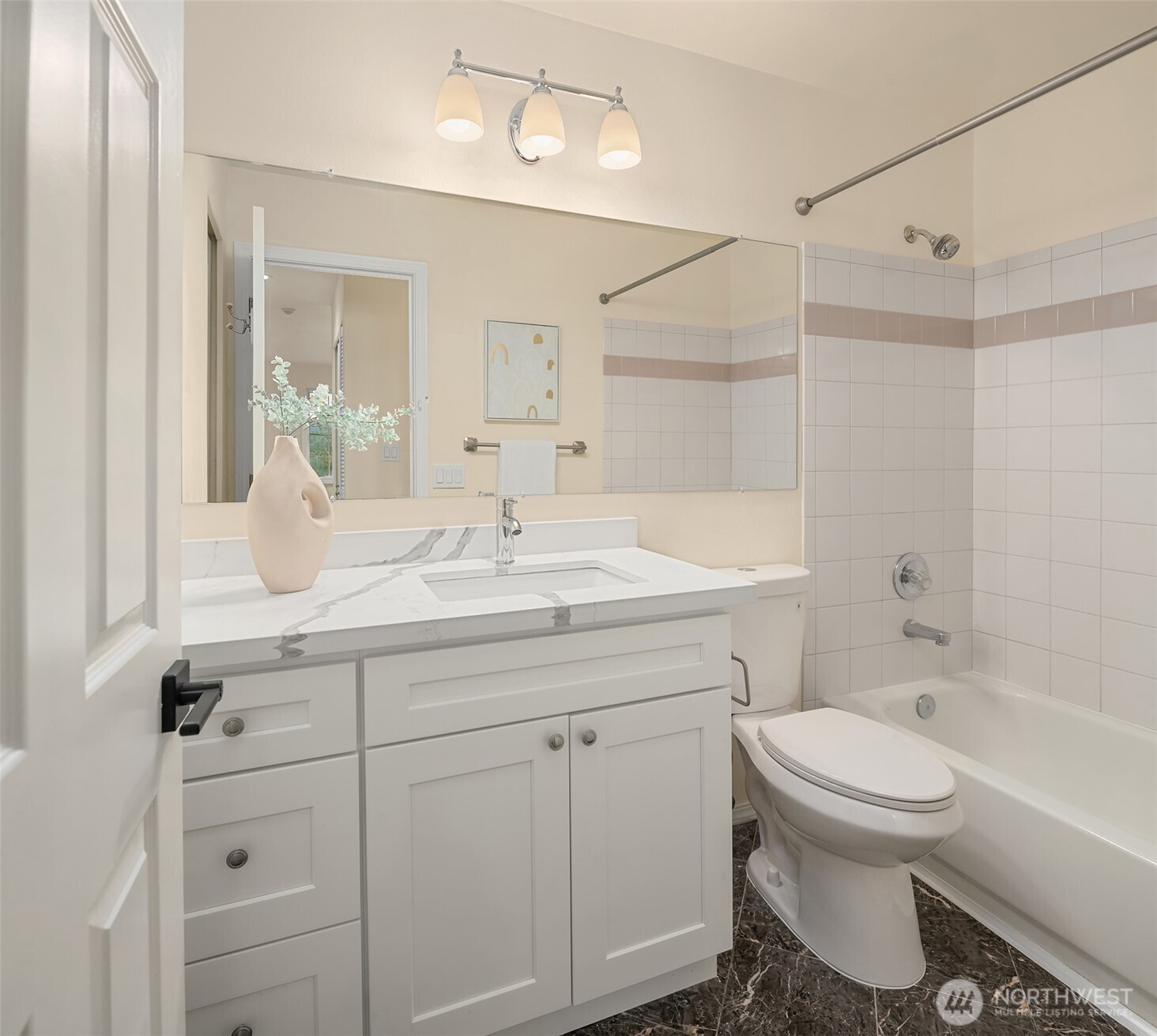 18646 NE 57th Way , Redmond, WA 98052