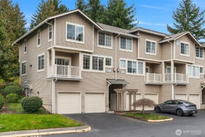 18646 NE 57th Way , Redmond, WA 98052 - Photo 2