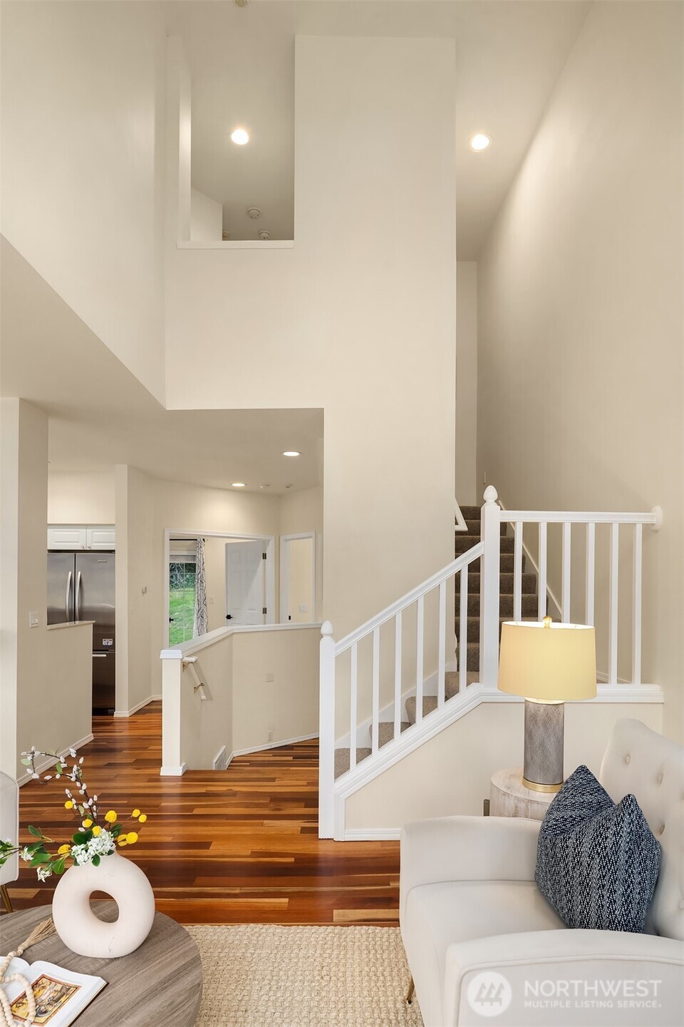 18646 NE 57th Way , Redmond, WA 98052