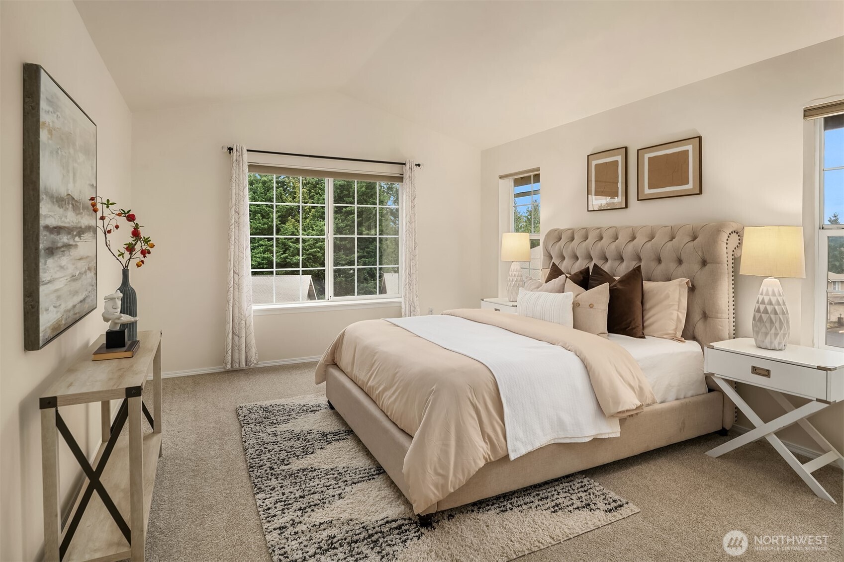 18646 NE 57th Way , Redmond, WA 98052