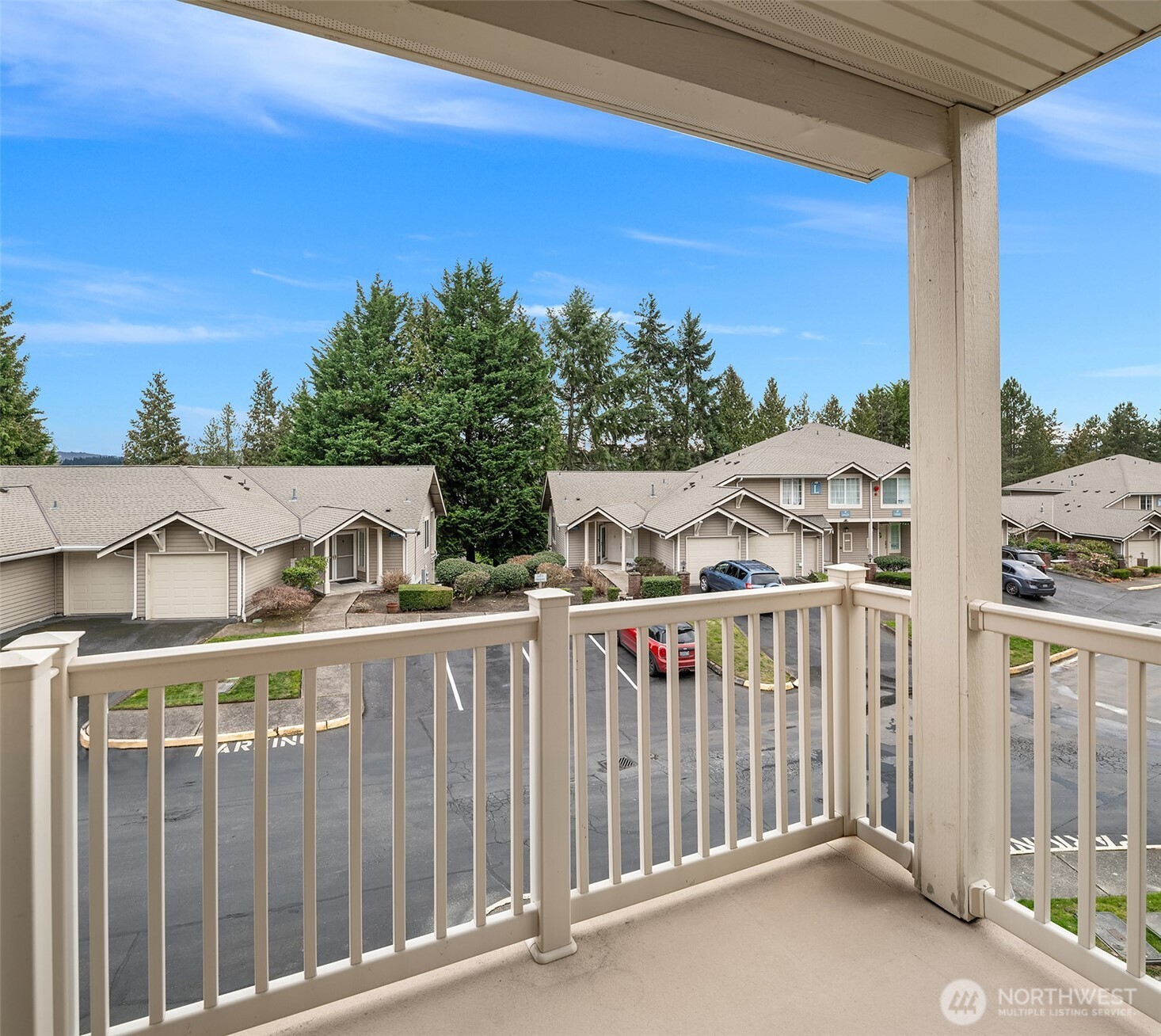 18646 NE 57th Way , Redmond, WA 98052