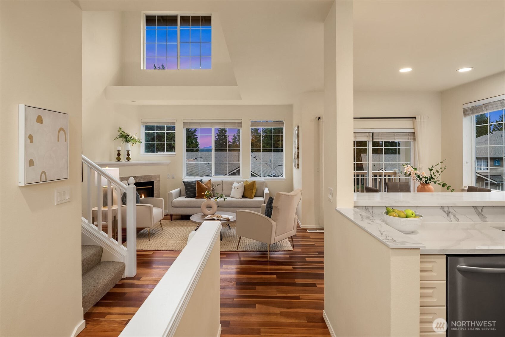 18646 NE 57th Way , Redmond, WA 98052