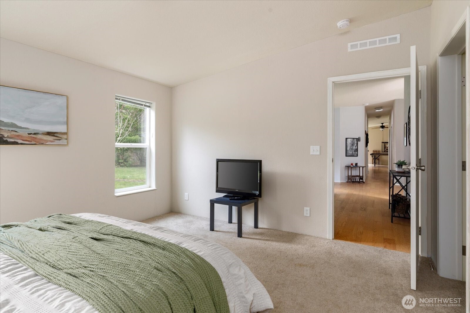 1140 Sherwood Lane , Greenbank, WA 98253