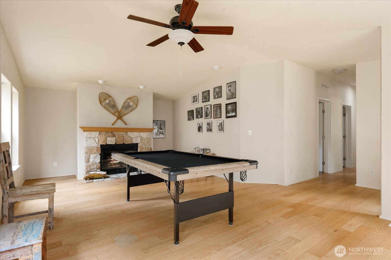 1140 Sherwood Lane , Greenbank, WA 98253