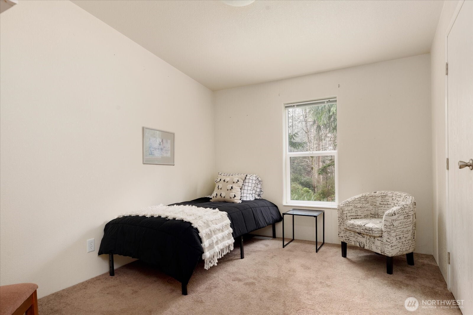 1140 Sherwood Lane , Greenbank, WA 98253