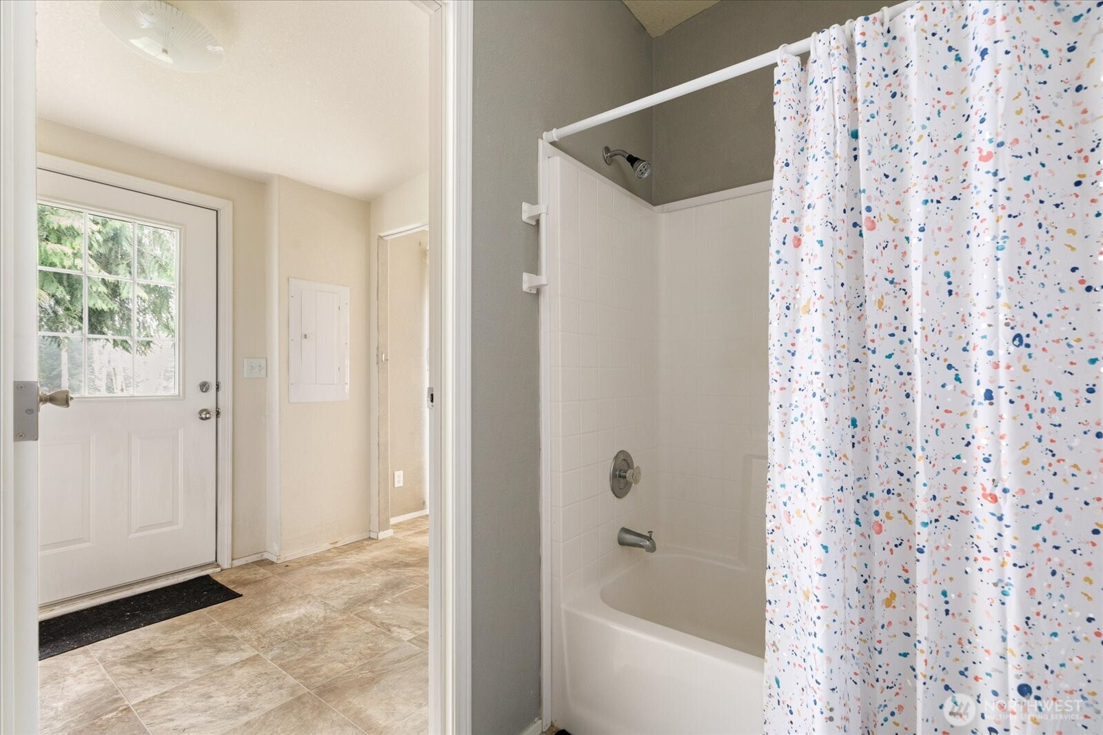 1140 Sherwood Lane , Greenbank, WA 98253