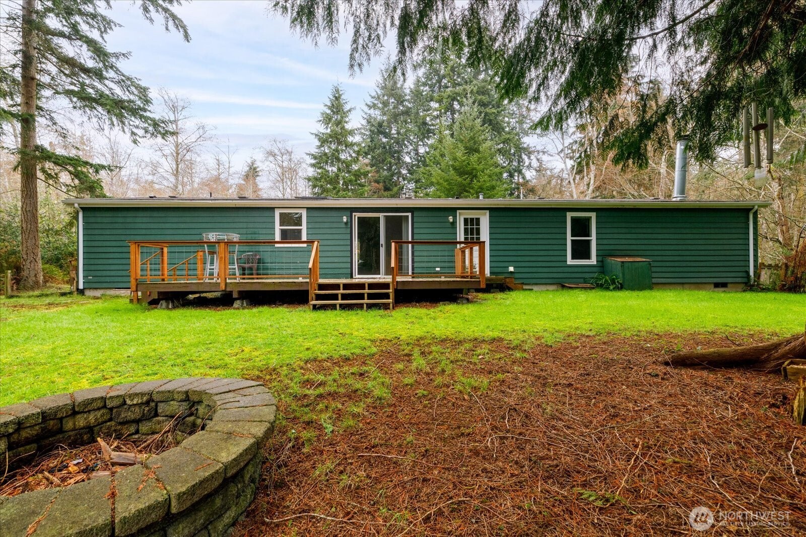 1140 Sherwood Lane , Greenbank, WA 98253