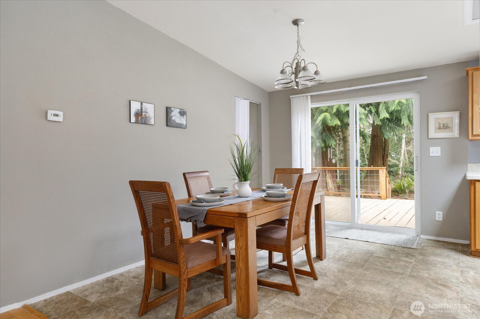 1140 Sherwood Lane , Greenbank, WA 98253