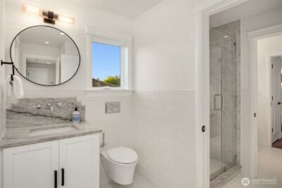 1915 35th Avenue W, Seattle, WA 98199 - Photo 23