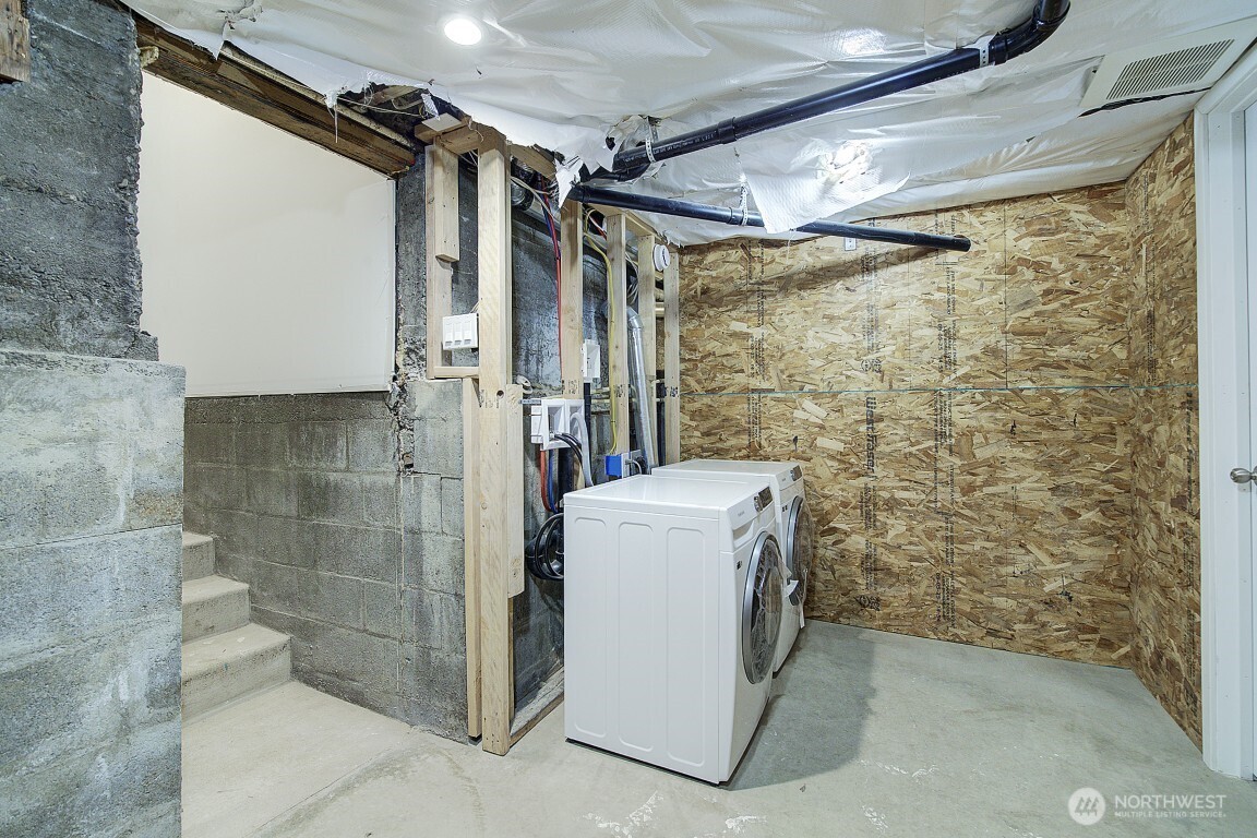 1210 NE 95th Street #B, Seattle, WA 98115