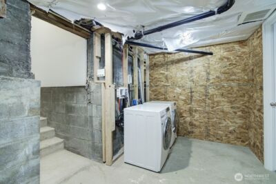 1210 NE 95th Street #B, Seattle, WA 98115 - Photo 9