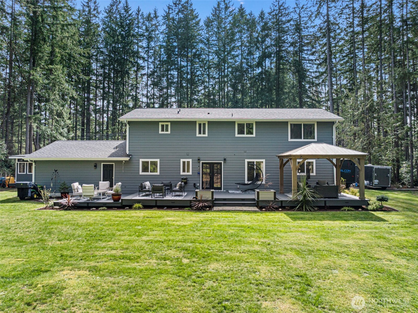5571 SE Nelson Road , Olalla, WA 98359
