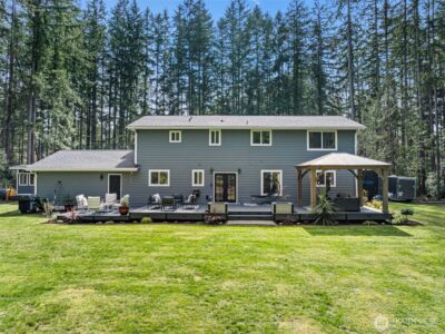 5571 SE Nelson Road , Olalla, WA 98359