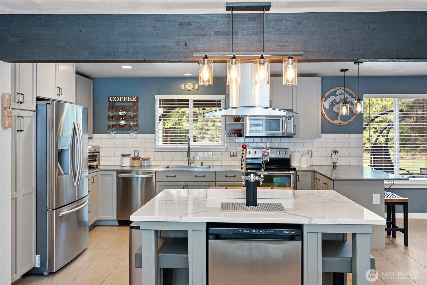 5571 SE Nelson Road , Olalla, WA 98359