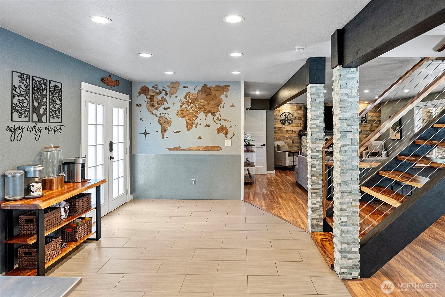 5571 SE Nelson Road , Olalla, WA 98359