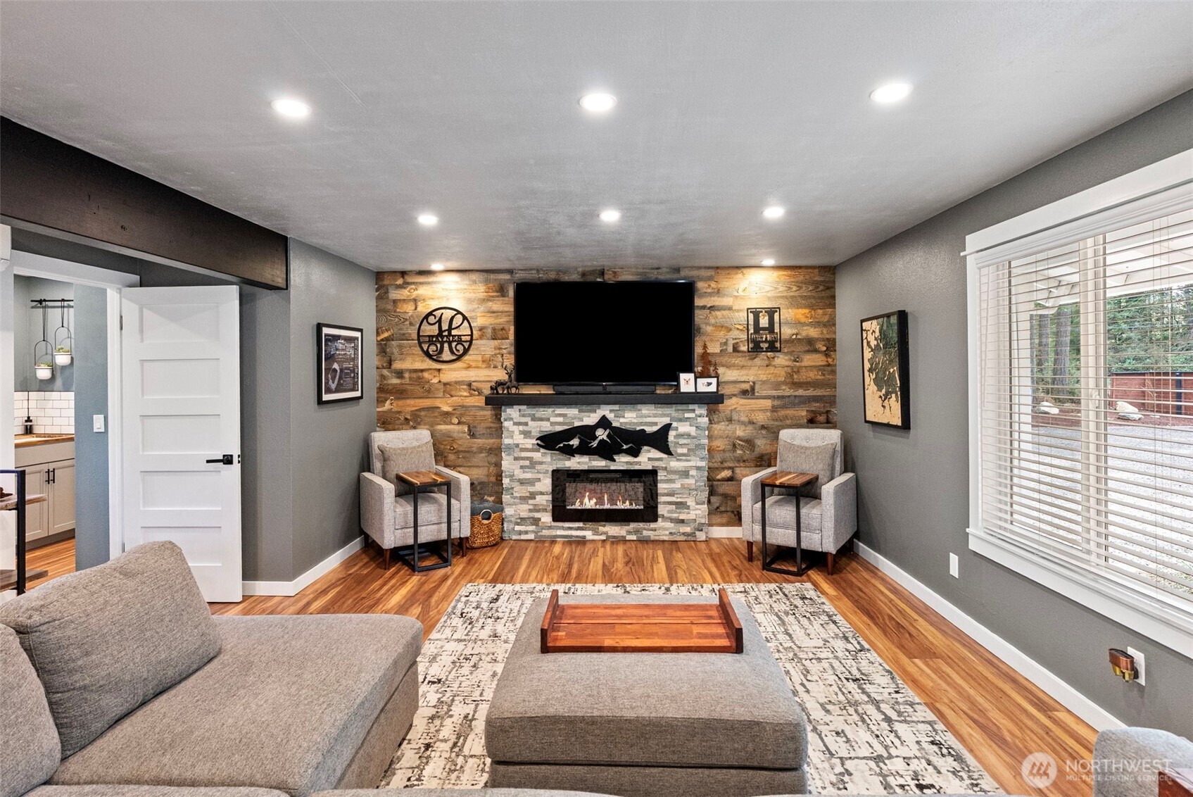 5571 SE Nelson Road , Olalla, WA 98359