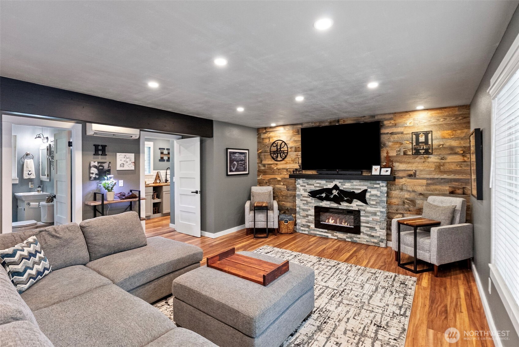 5571 SE Nelson Road , Olalla, WA 98359