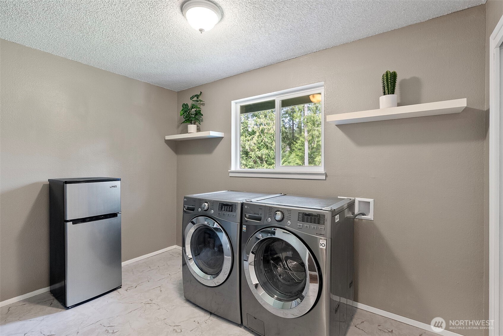 5571 SE Nelson Road , Olalla, WA 98359