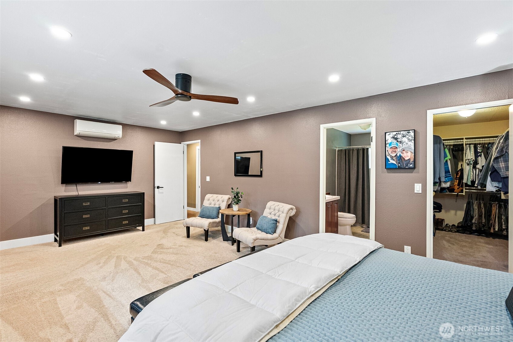 5571 SE Nelson Road , Olalla, WA 98359