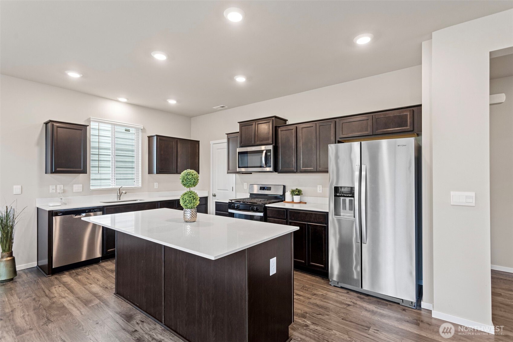 1177 SW Pendleton Way , Port Orchard, WA 98367