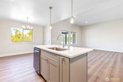 4246 W Sandy Court , Moses Lake, WA 98837 - Photo 12