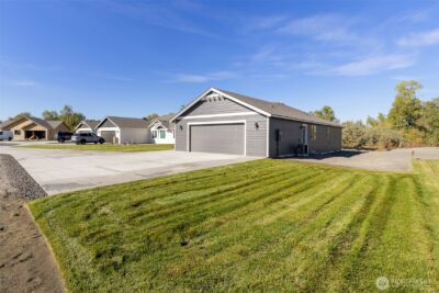 4246 W Sandy Court , Moses Lake, WA 98837 - Photo 3