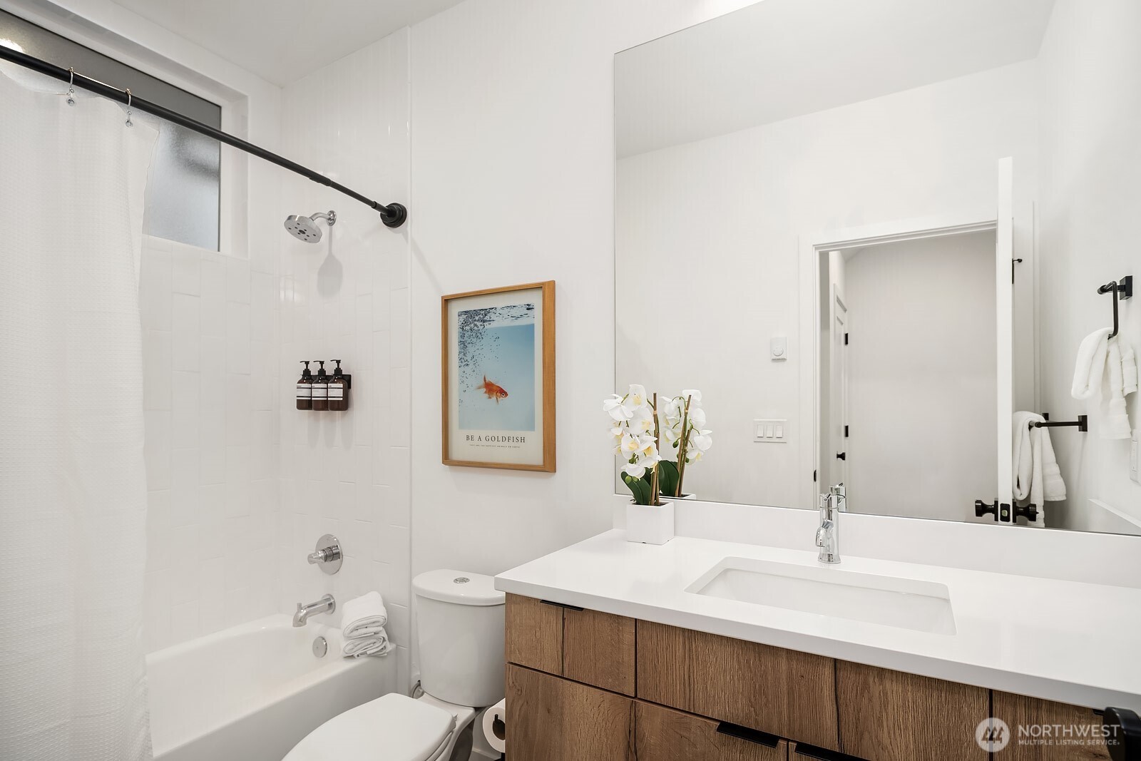 1406 21st Avenue #A, Seattle, WA 98122