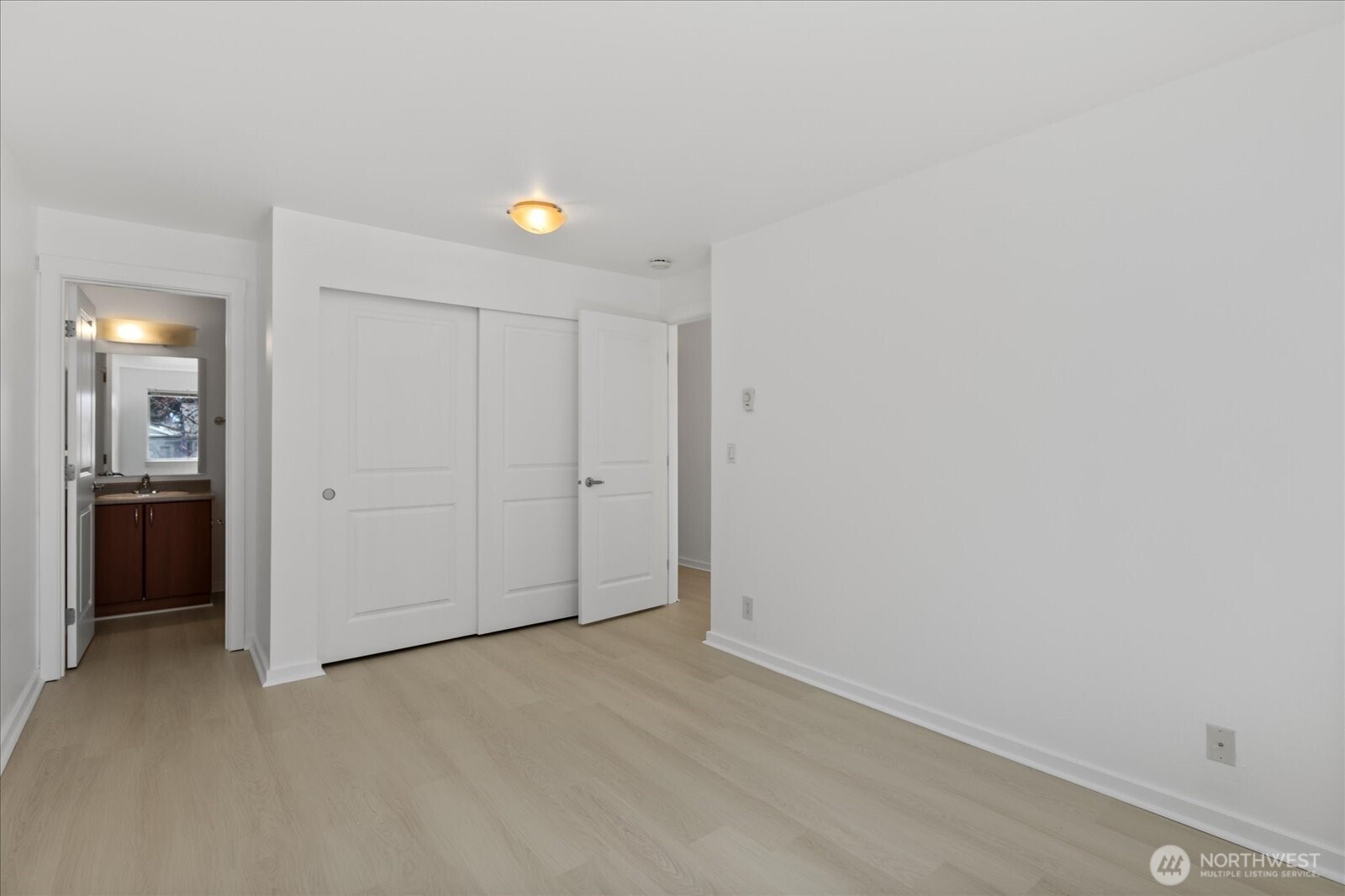 15415 35th Avenue W #C301, Lynnwood, WA 98087