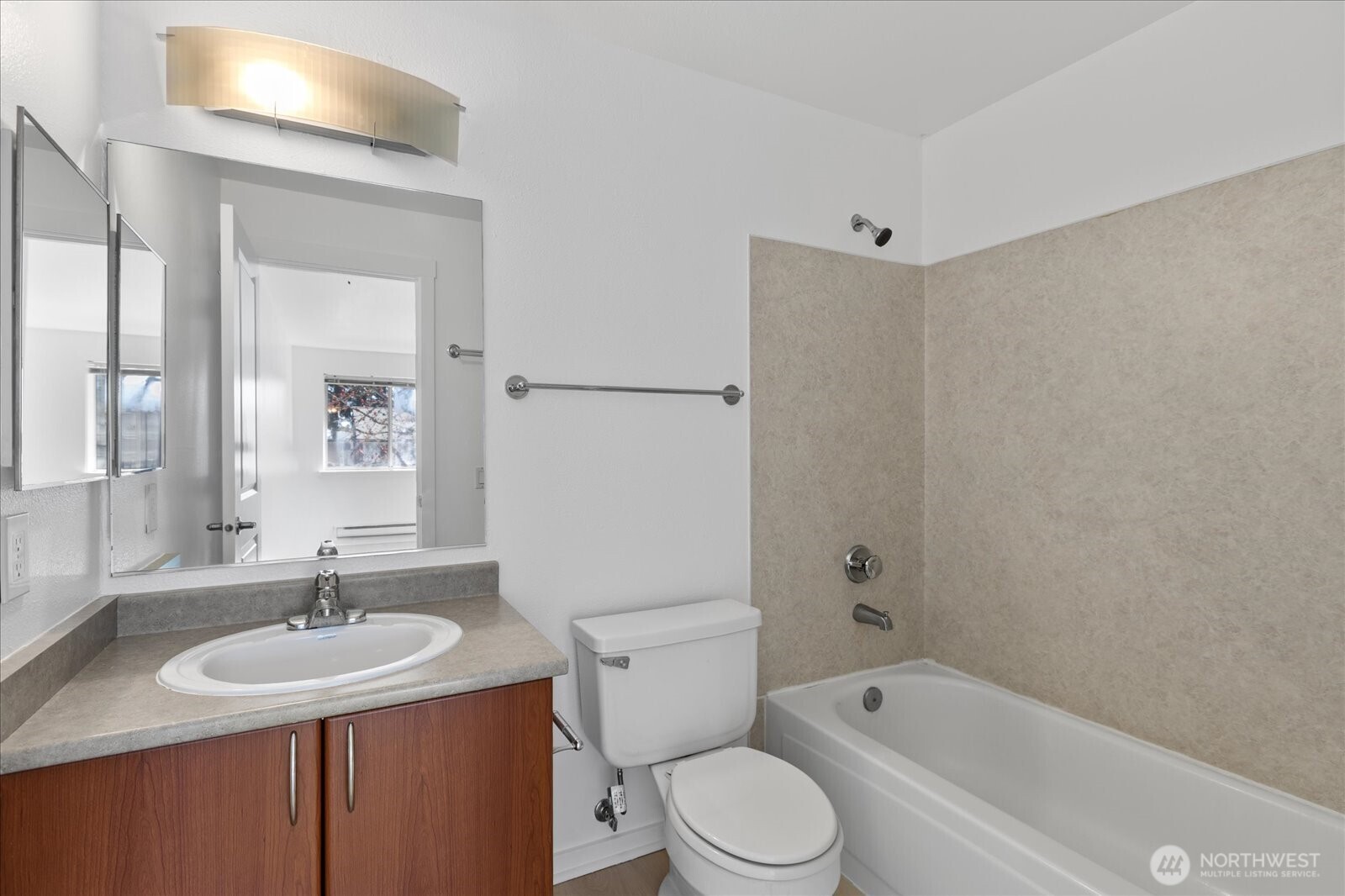 15415 35th Avenue W #C301, Lynnwood, WA 98087