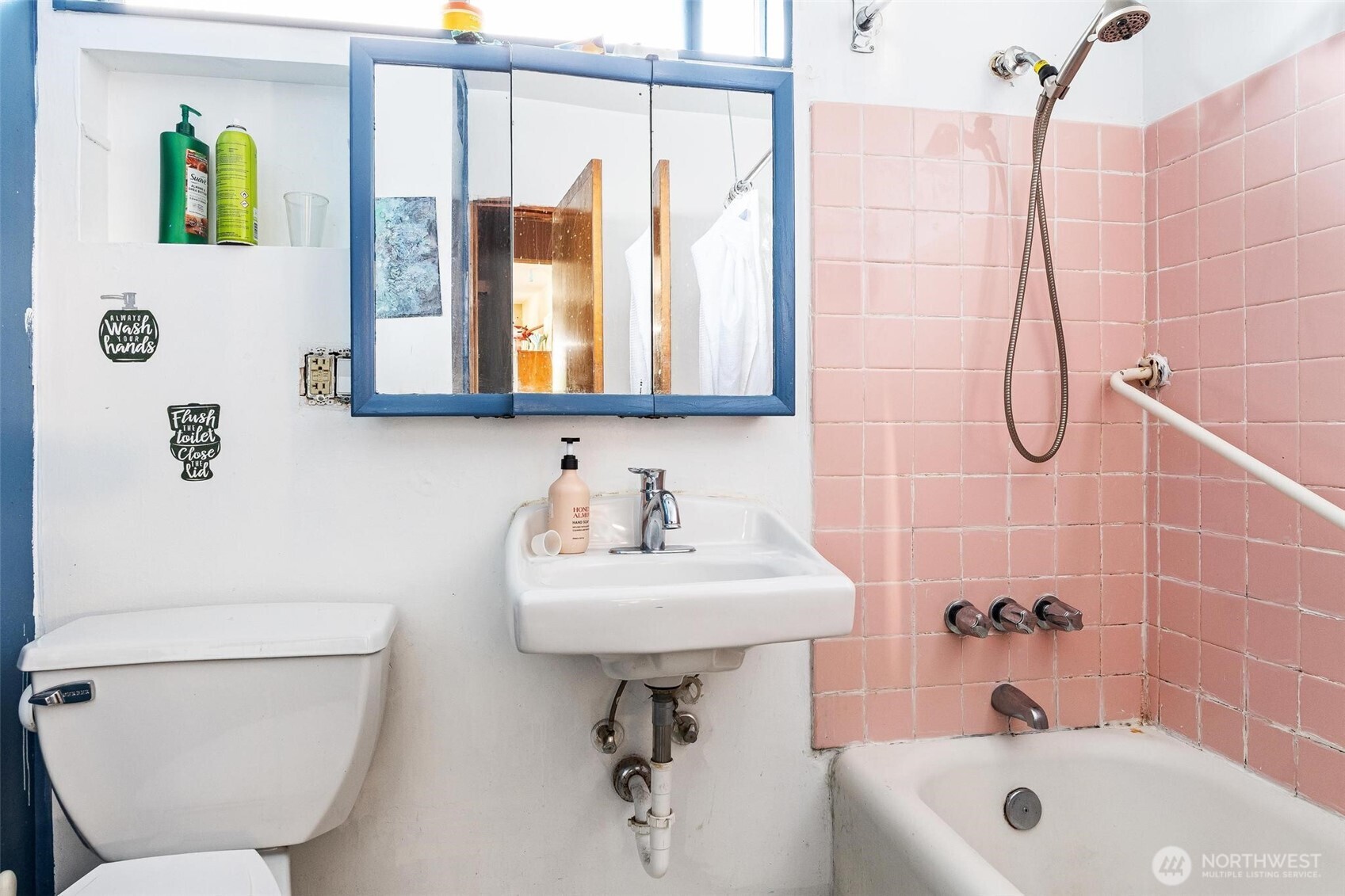 3925 S Americus Street , Seattle, WA 98118