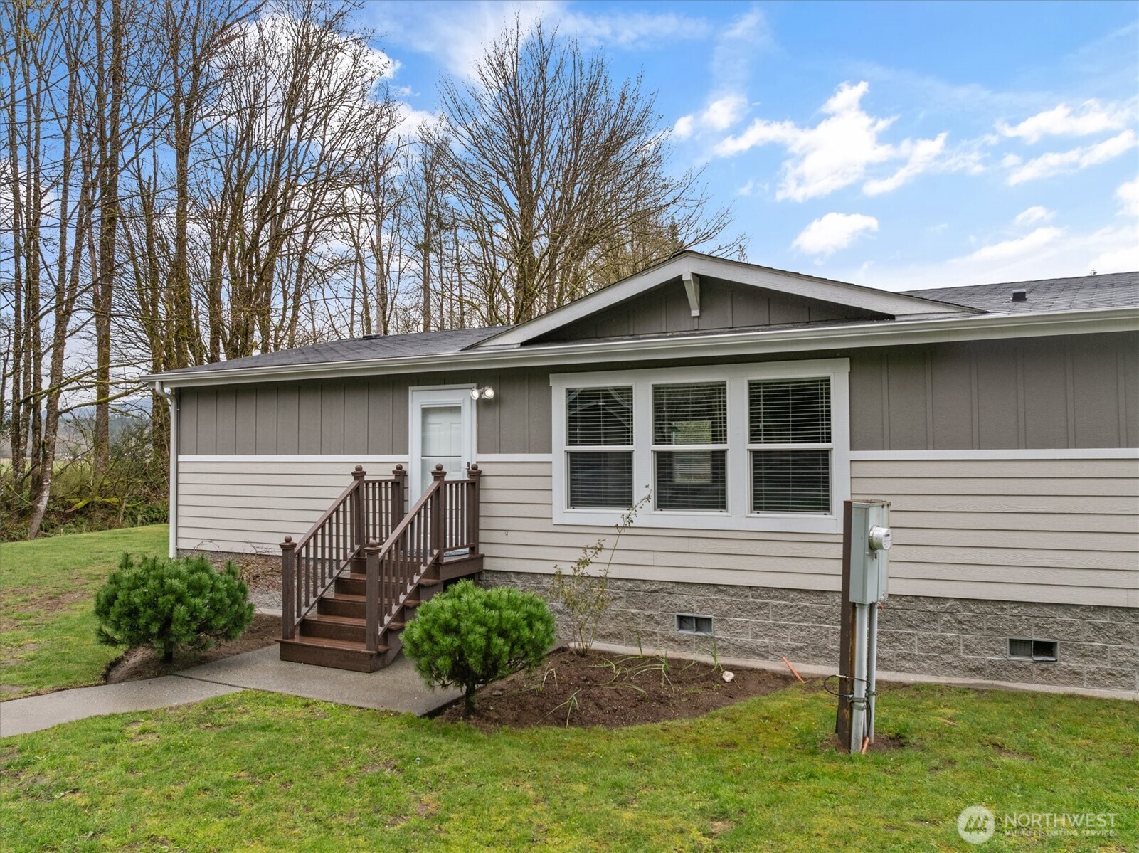 37273 Cape Horn Road , Sedro Woolley, WA 98284