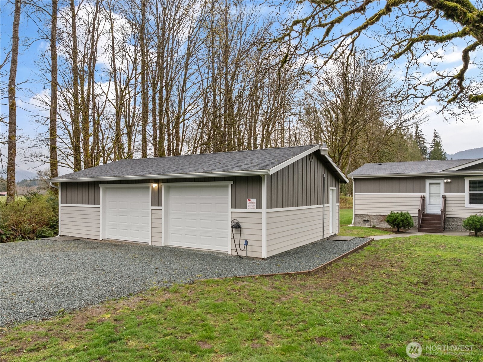 37273 Cape Horn Road , Sedro Woolley, WA 98284