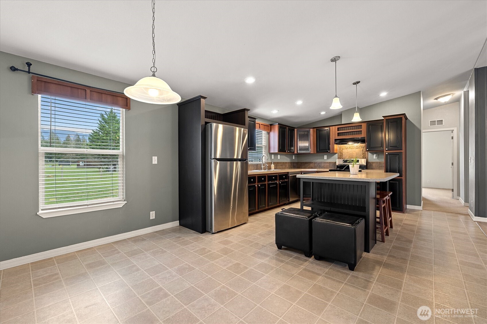 37273 Cape Horn Road , Sedro Woolley, WA 98284