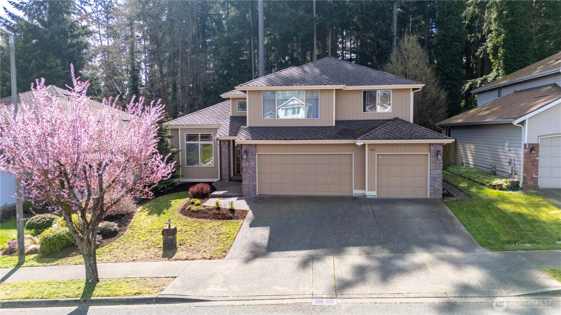 417 SW 353rd Street , Federal Way, WA 98023