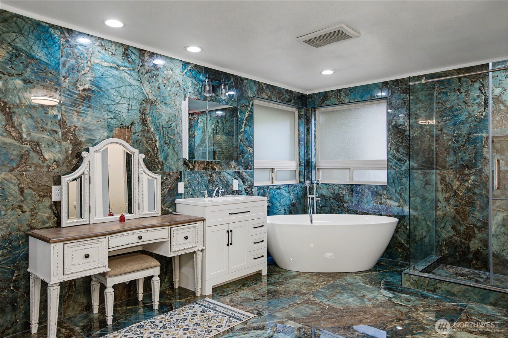 417 SW 353rd Street , Federal Way, WA 98023