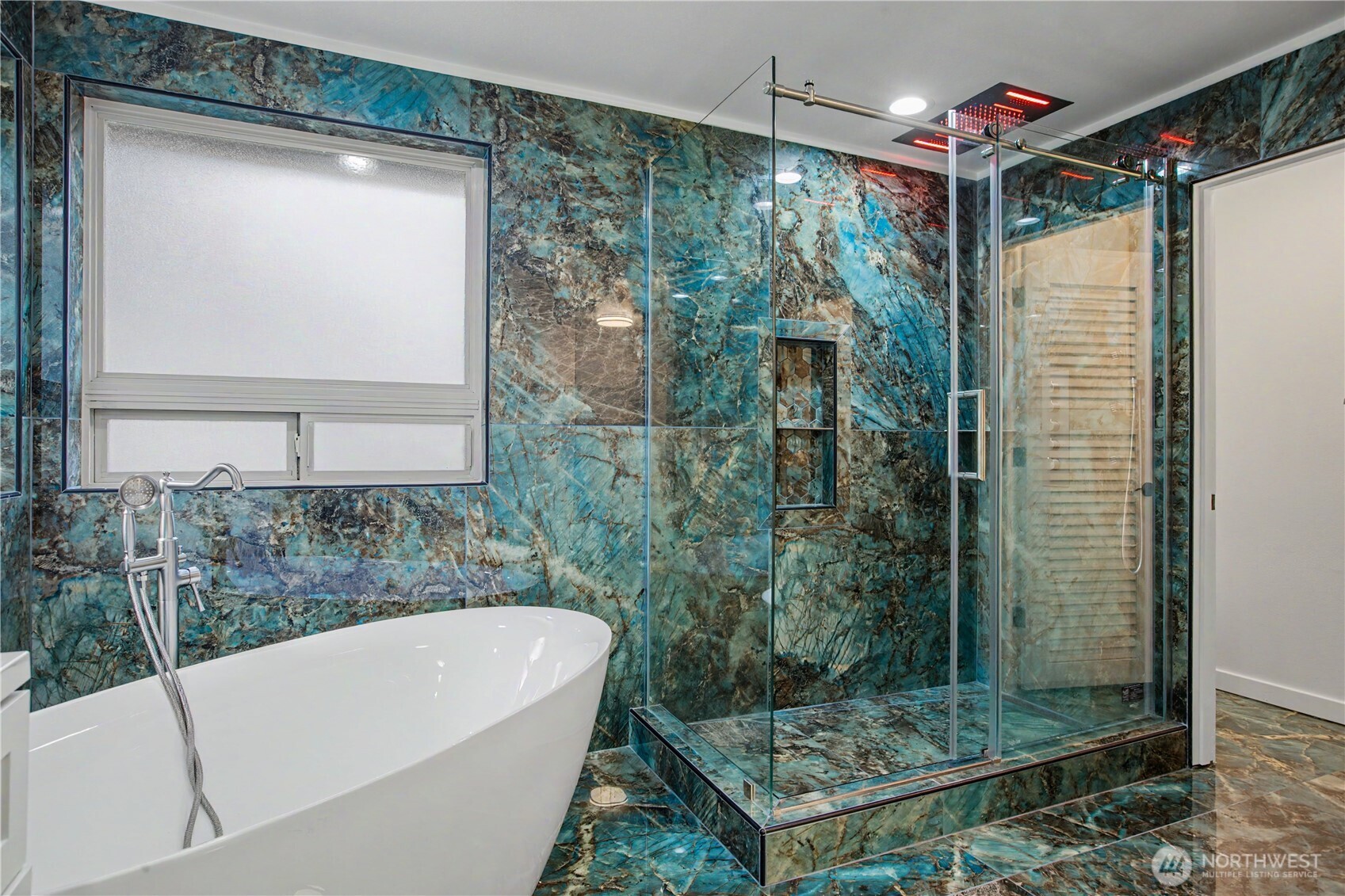 417 SW 353rd Street , Federal Way, WA 98023