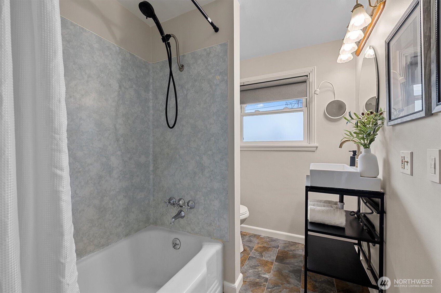 4027 52nd Avenue SW, Seattle, WA 98116