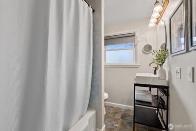 4027 52nd Avenue SW, Seattle, WA 98116 - Photo 18