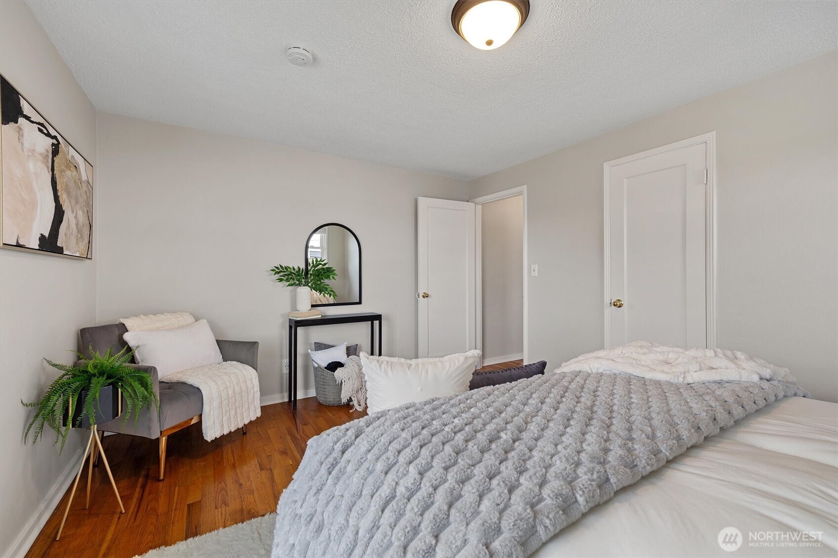 4027 52nd Avenue SW, Seattle, WA 98116