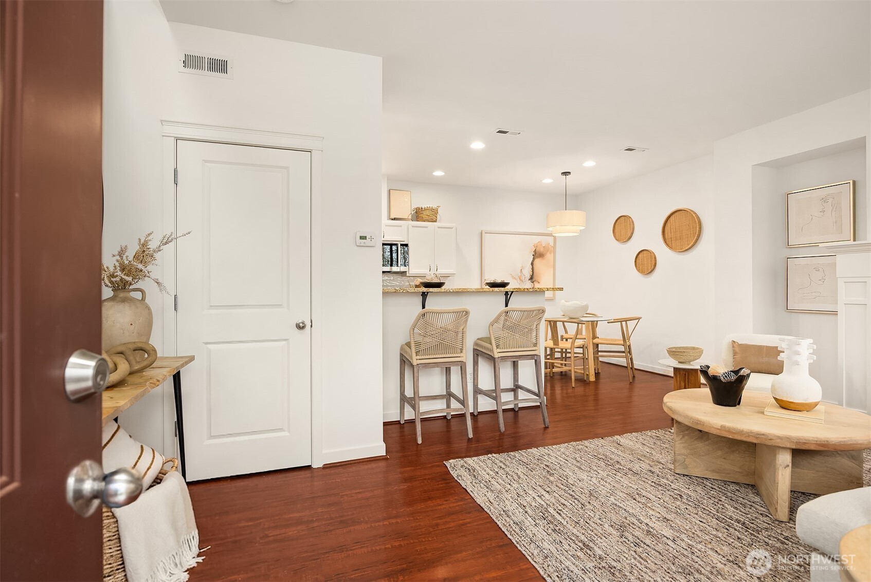 2211 NE Natalie Way , Issaquah, WA 98029