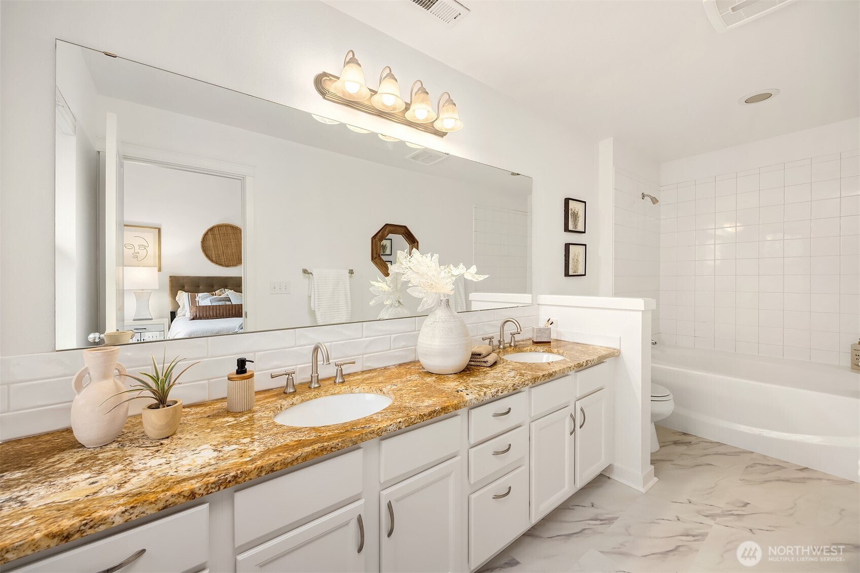 2211 NE Natalie Way , Issaquah, WA 98029