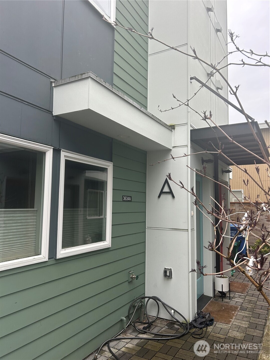 3634 S 36th Avenue #A, Seattle, WA 98144