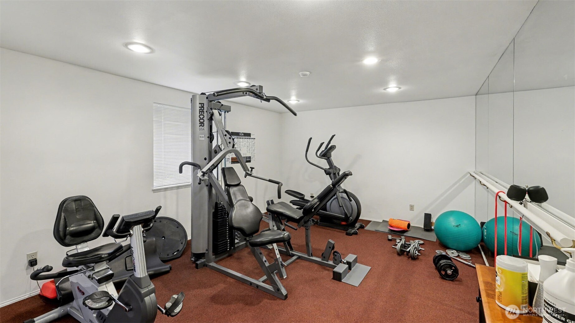 250 NW Dogwood Street #E-102, Issaquah, WA 98027