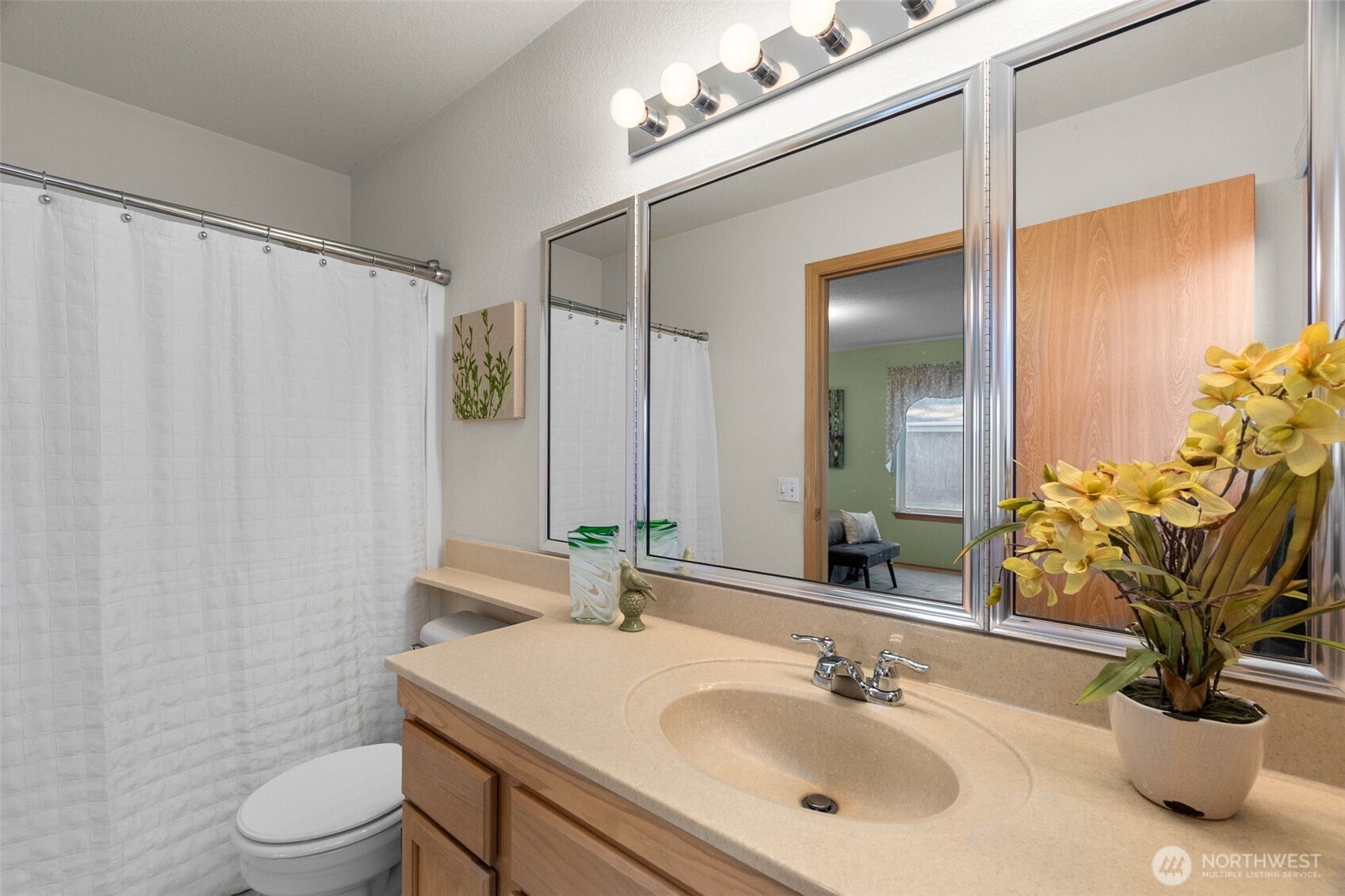 6246 Wade Court SE, Lacey, WA 98513