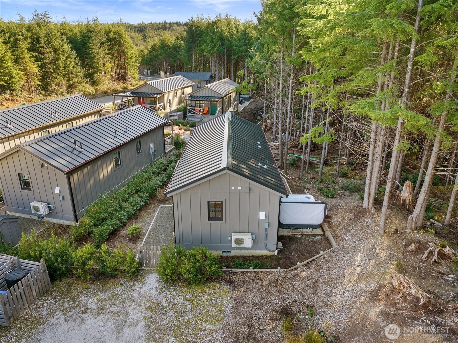 417 E Compass Street , Pacific Beach, WA 98571